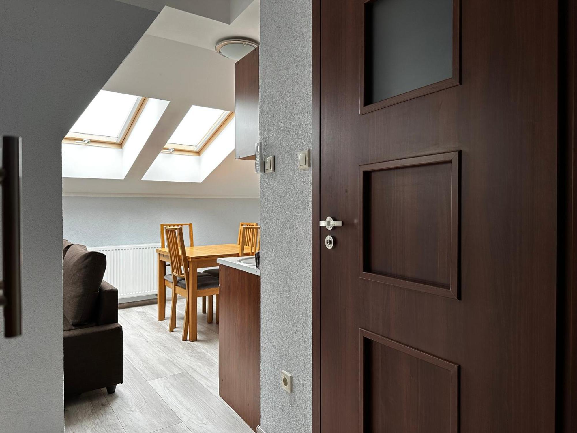 Apartament Serwis クラクフ エクステリア 写真