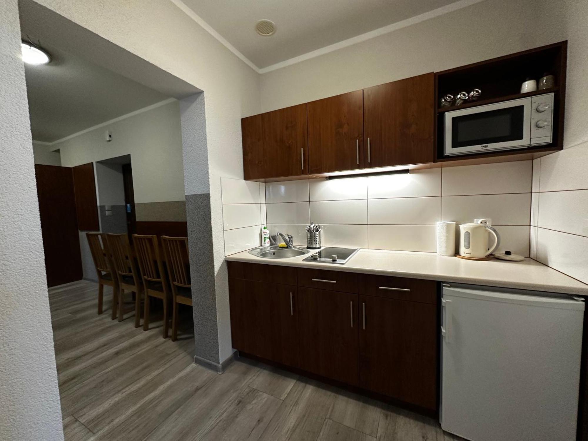 Apartament Serwis クラクフ エクステリア 写真
